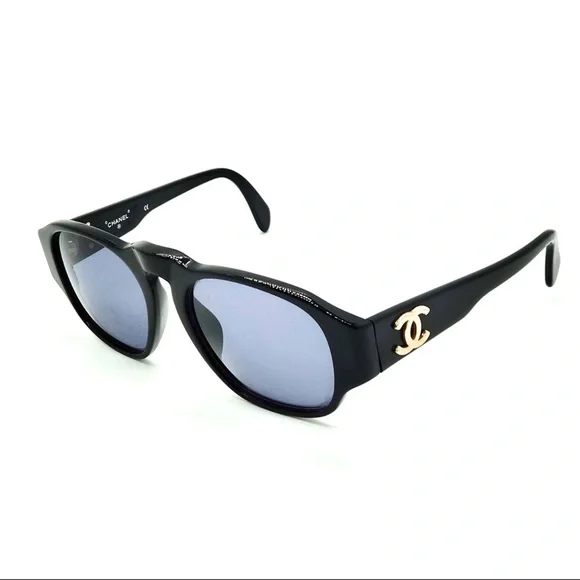 Chanel Black Sunglasses with Gold Logo authentic EUC NO Scratch on lens - Picture 3 of 11